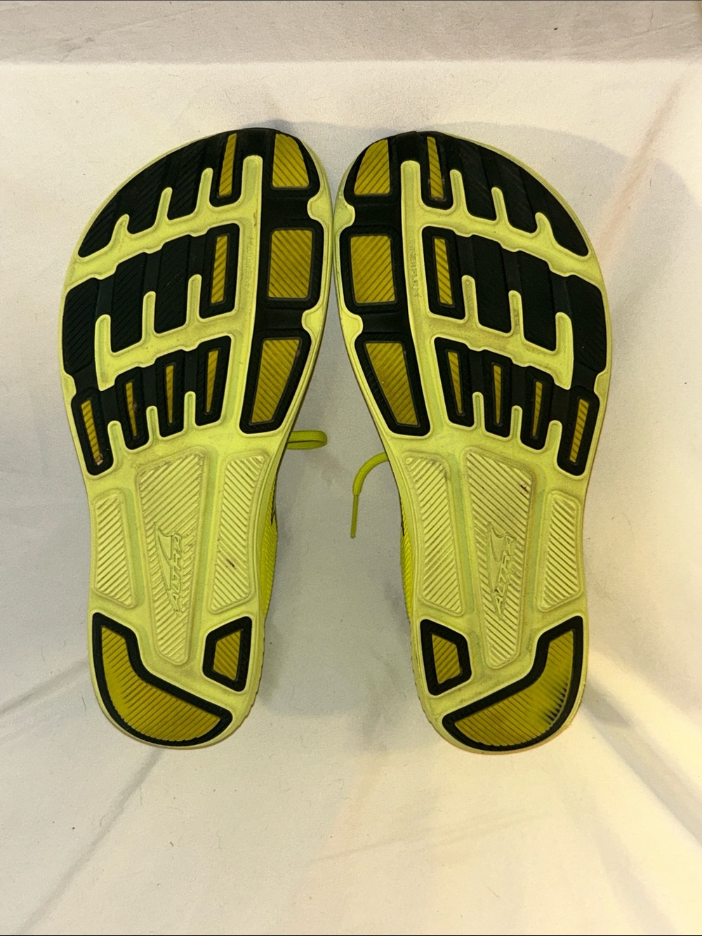 Altra Escalante 4 Running Shoe - Picture 5 of 8